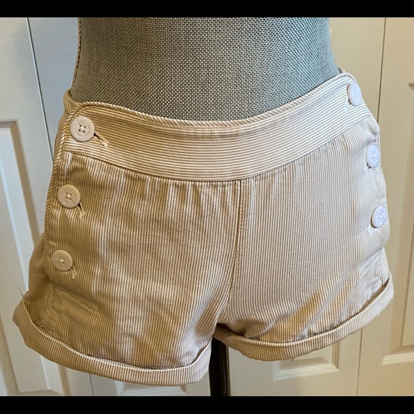 Beige pinstriped shorts with double button navy style front opening. - Picture 3 of 3